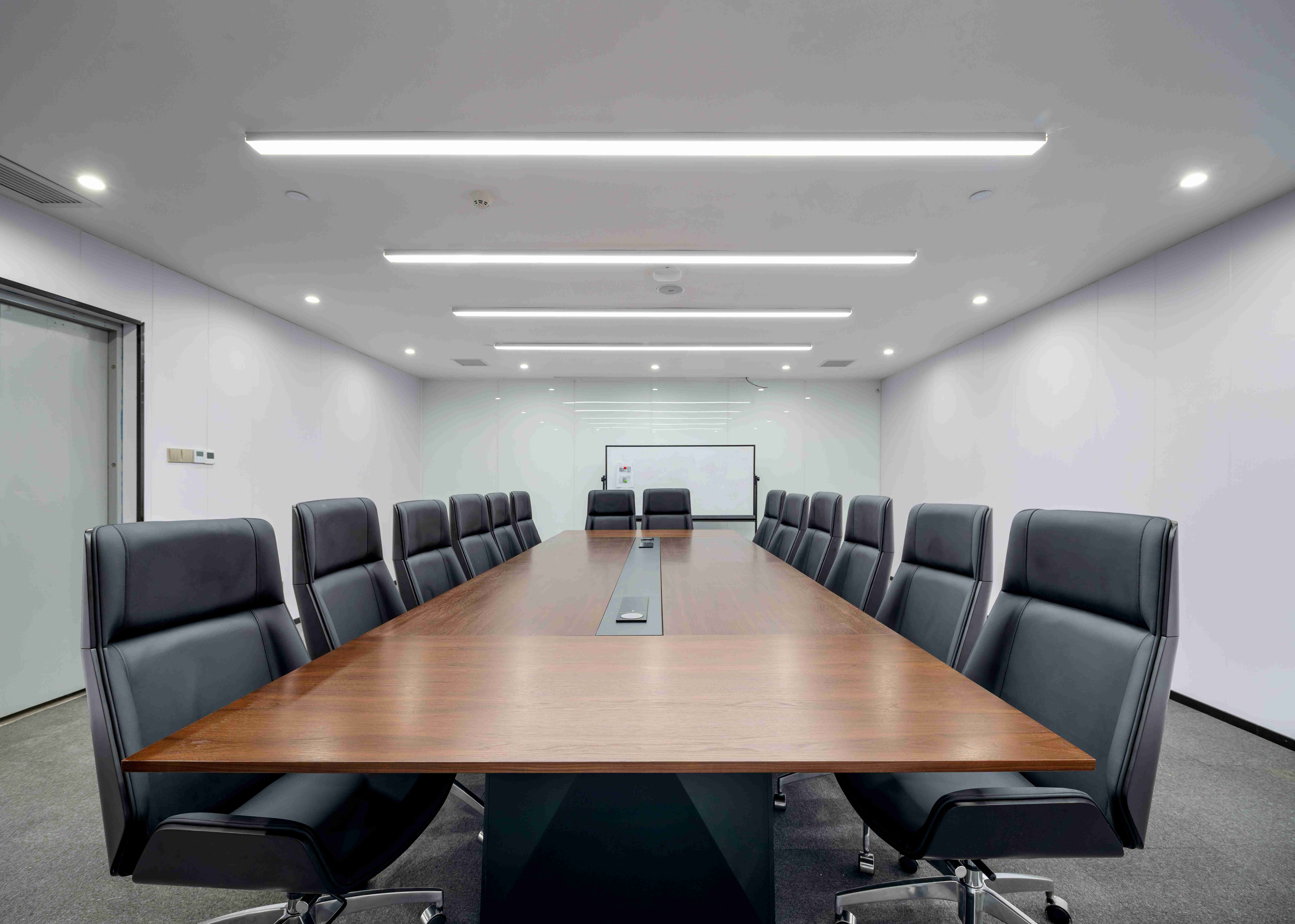 【萬(wàn)工項(xiàng)目】立升凈水(武漢)辦公室裝修項(xiàng)目完美交付并投入使用(圖8) 【萬(wàn)工項(xiàng)目】立升凈水(武漢)辦公室裝修項(xiàng)目完美交付并投入使用(圖8)