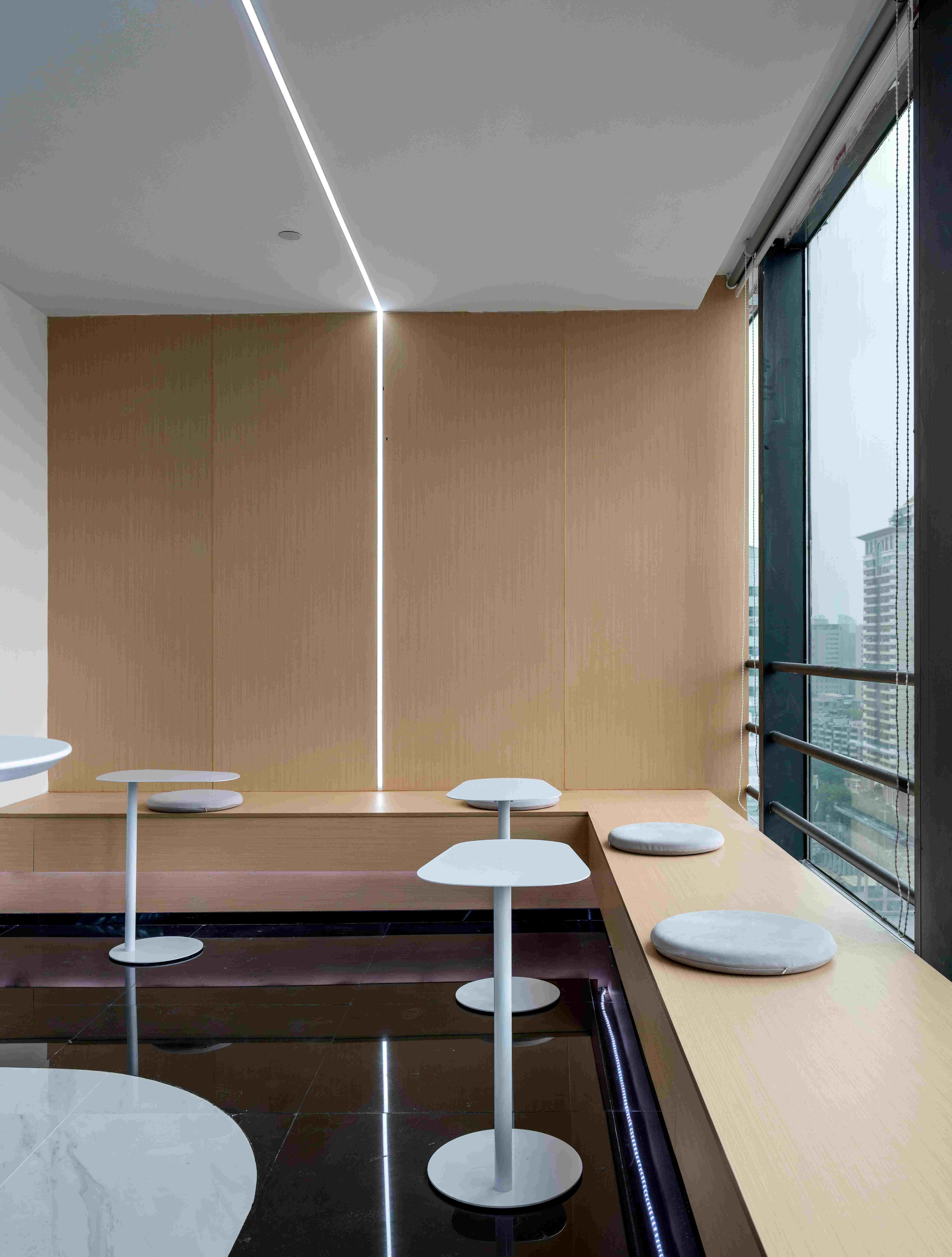 【萬(wàn)工項(xiàng)目】立升凈水(武漢)辦公室裝修項(xiàng)目完美交付并投入使用(圖12) 【萬(wàn)工項(xiàng)目】立升凈水(武漢)辦公室裝修項(xiàng)目完美交付并投入使用(圖12)