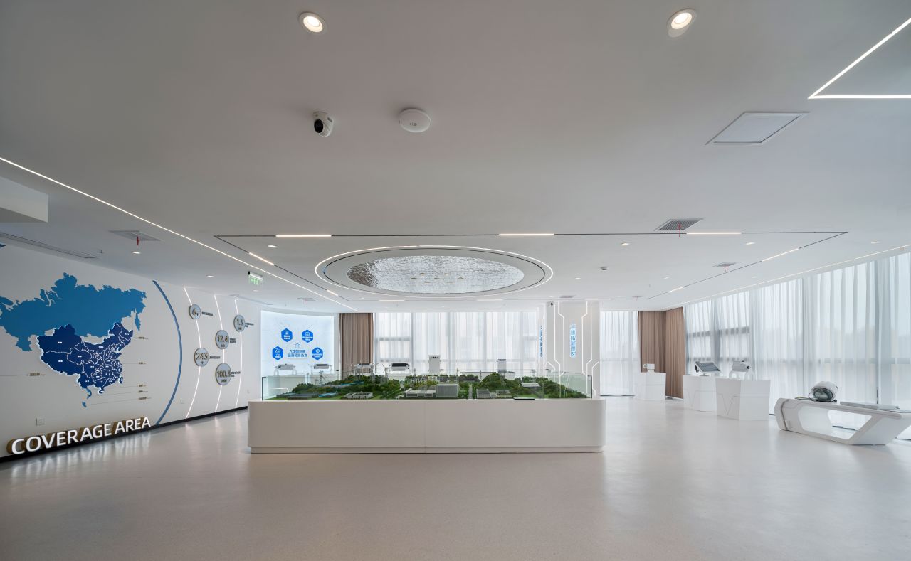 【完工案例】三相電力8000+㎡辦公室裝修項目圓滿交付并投入使用(圖8) 【完工案例】三相電力8000+㎡辦公室裝修項目圓滿交付并投入使用(圖8)