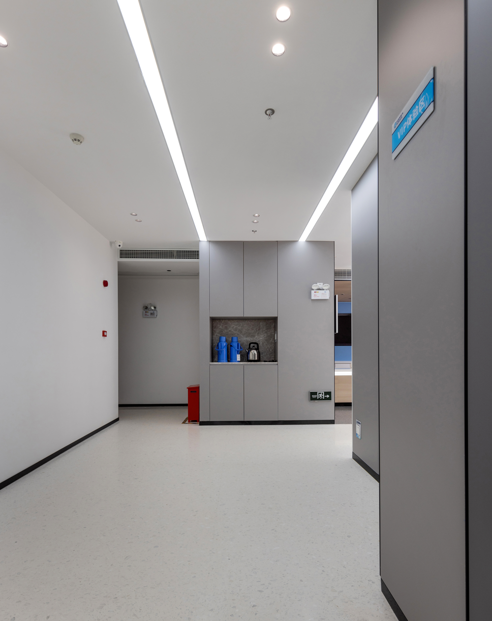 【完工項目】武漢市唯一一個將營業(yè)廳與管理站的服務概念與功能相互融合的“一體化”實體服務中心(圖6) 9.png